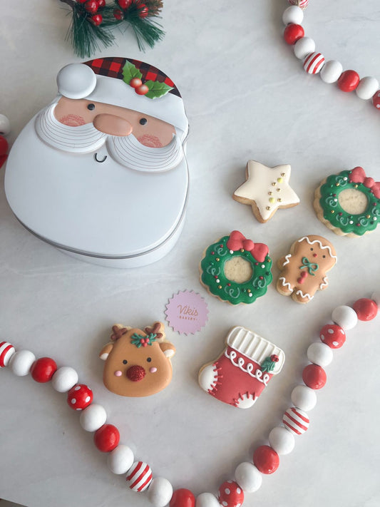 Caja con diseño rellena con galletitas